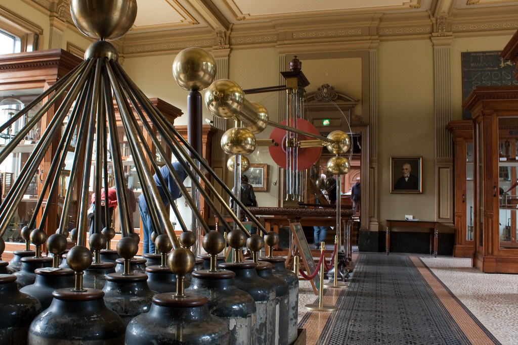 starodawna aparatura 