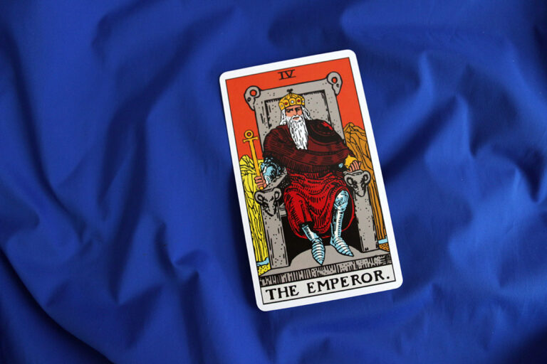 the Emperor Cesarz karta tarota