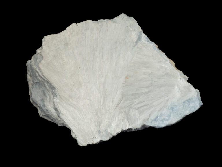 wollastonit kamień o wielu właściwościach