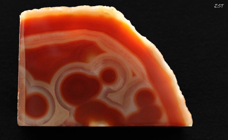 karneol właściwości magiczne