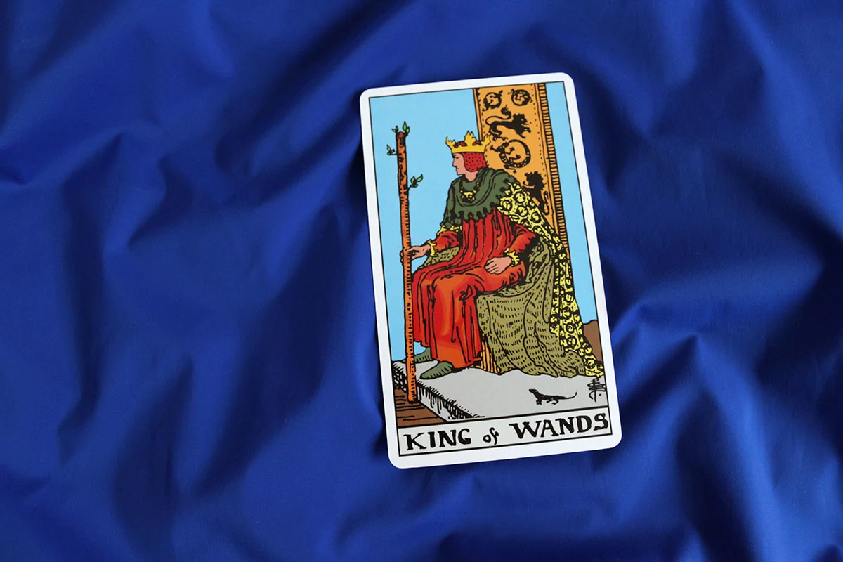 Król Buław tarot – znaczenie karty King of Wands